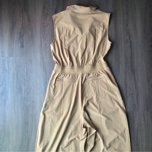 Athleta Brooklyn Heights Wide Leg Jumpsuit Light Brown Size 10 Zip Up - Picture 11 of 14